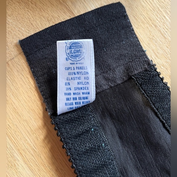 Vintage Goddess ILGWU I Owe It All To Strapless Underwire Bra Size 38D - Picture 4 of 10